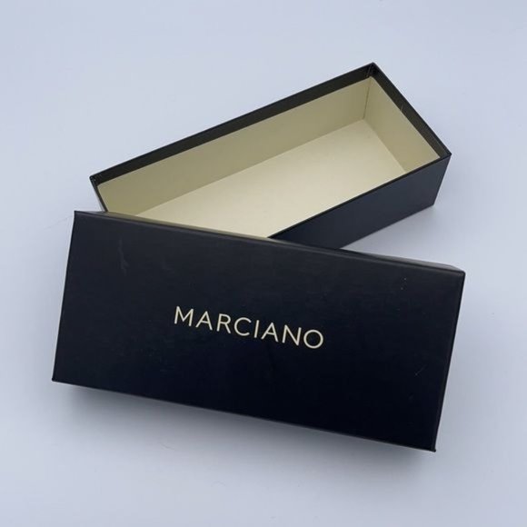 Marciano Black Eye glass Box - Picture 3 of 5